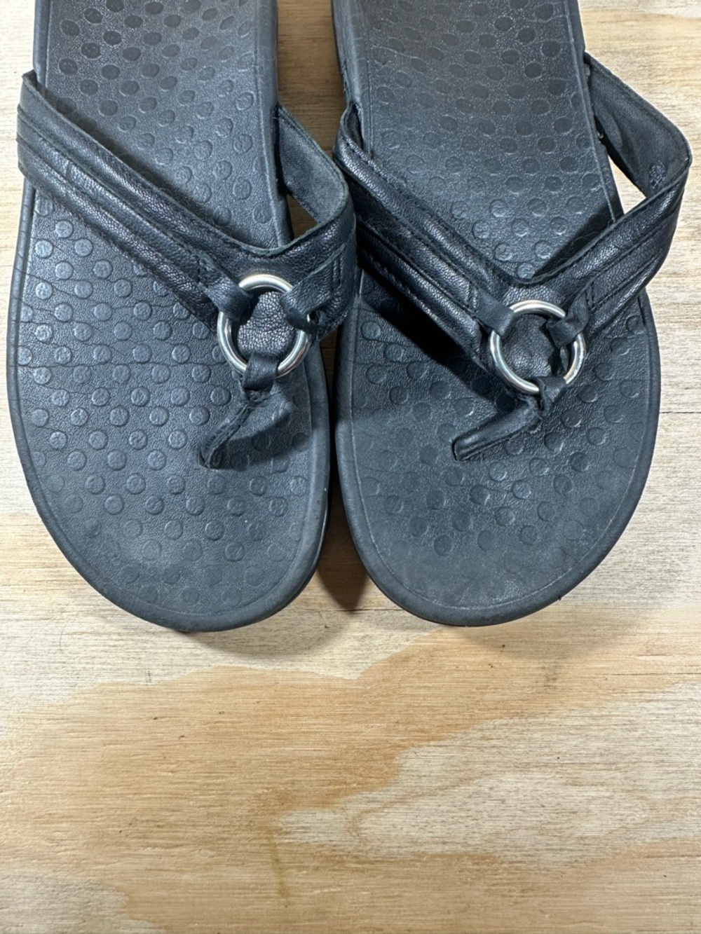 Vionic Black Flip Flop Sandals Women’s Size 9 - Picture 5 of 8